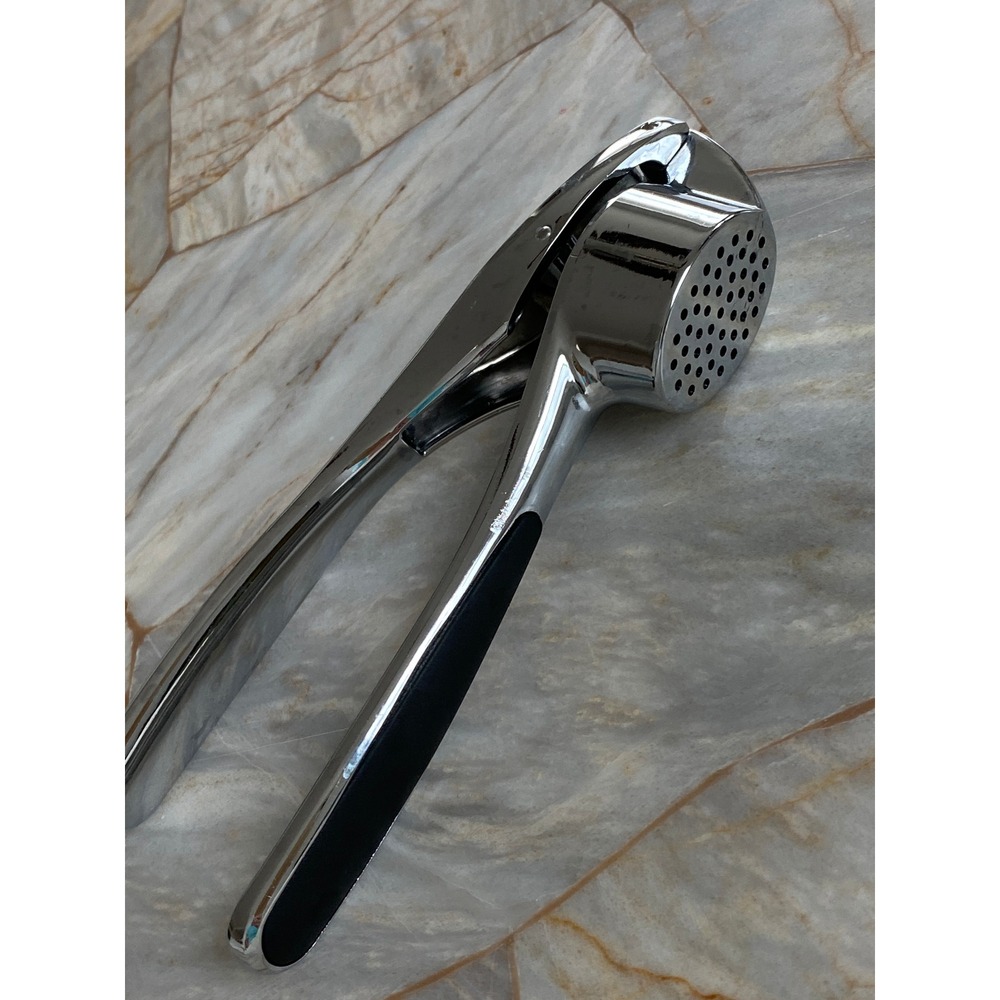 Tower Stainless Steel Garlic Press Chrome Finish Ergonomic Black Grip Handle